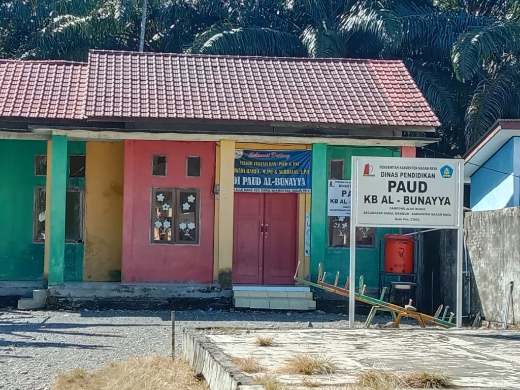 memiliki keunggulan dibidang pendidikan (paud) untuk meningkatkan pendidikan anak usia dini